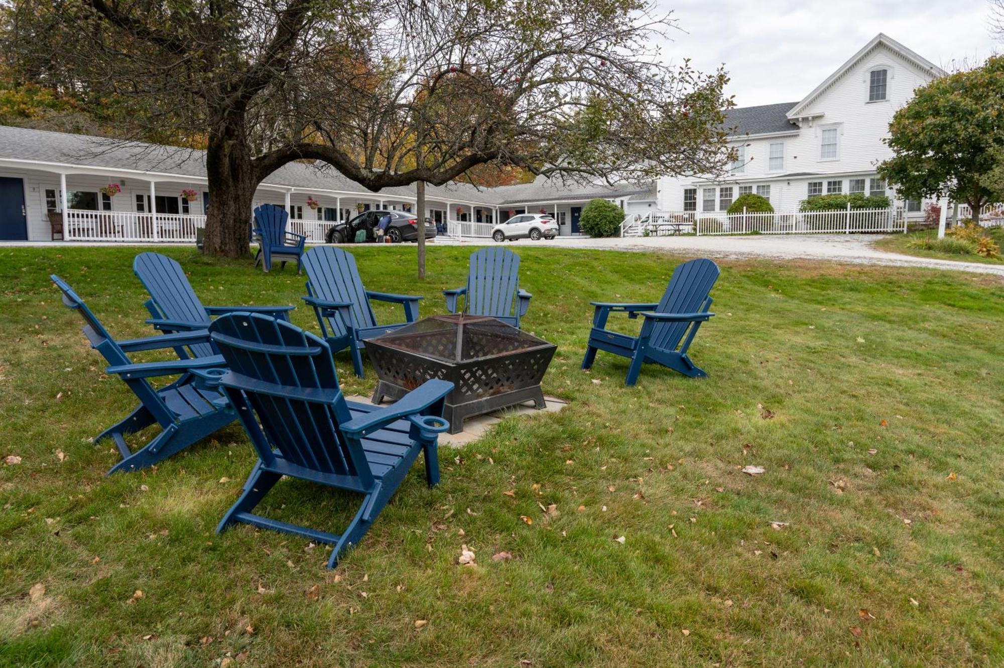 Yardarm Motel Searsport ภายนอก รูปภาพ