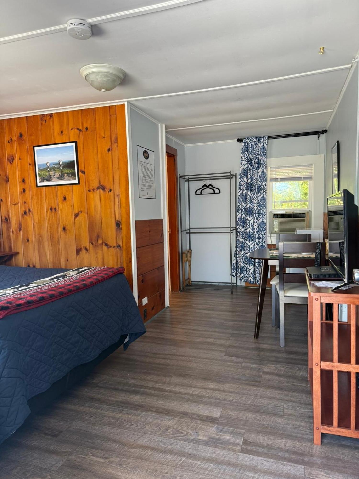 Yardarm Motel Searsport ภายนอก รูปภาพ